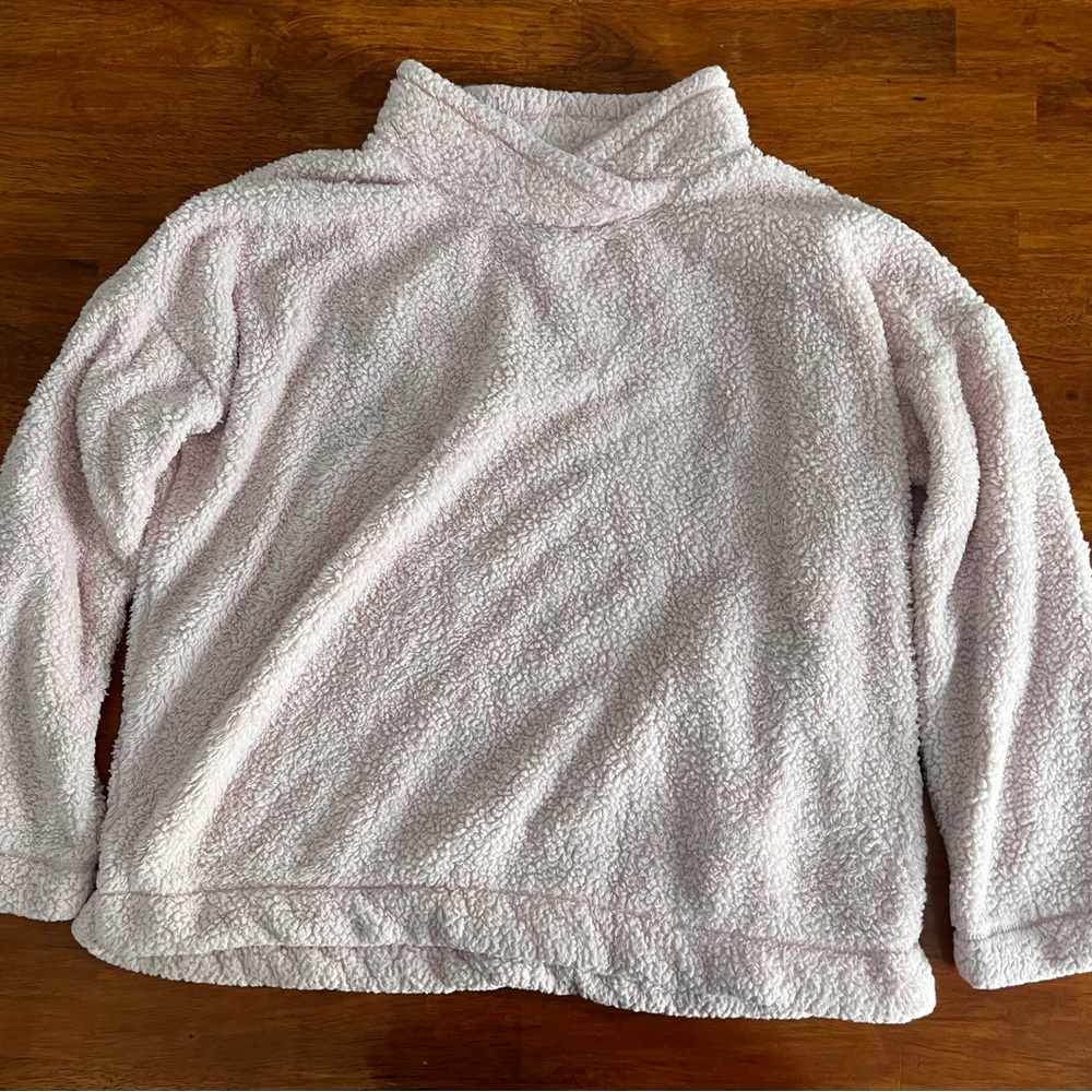 ‘Jane and Bleecker’ pink sherpa sweater.